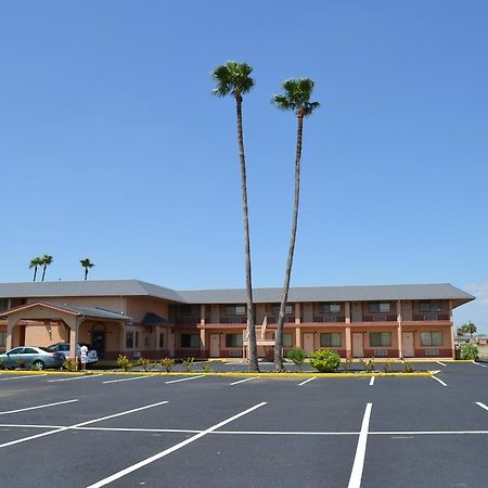 Deluxe Inn And Suites Weslaco Ngoại thất bức ảnh