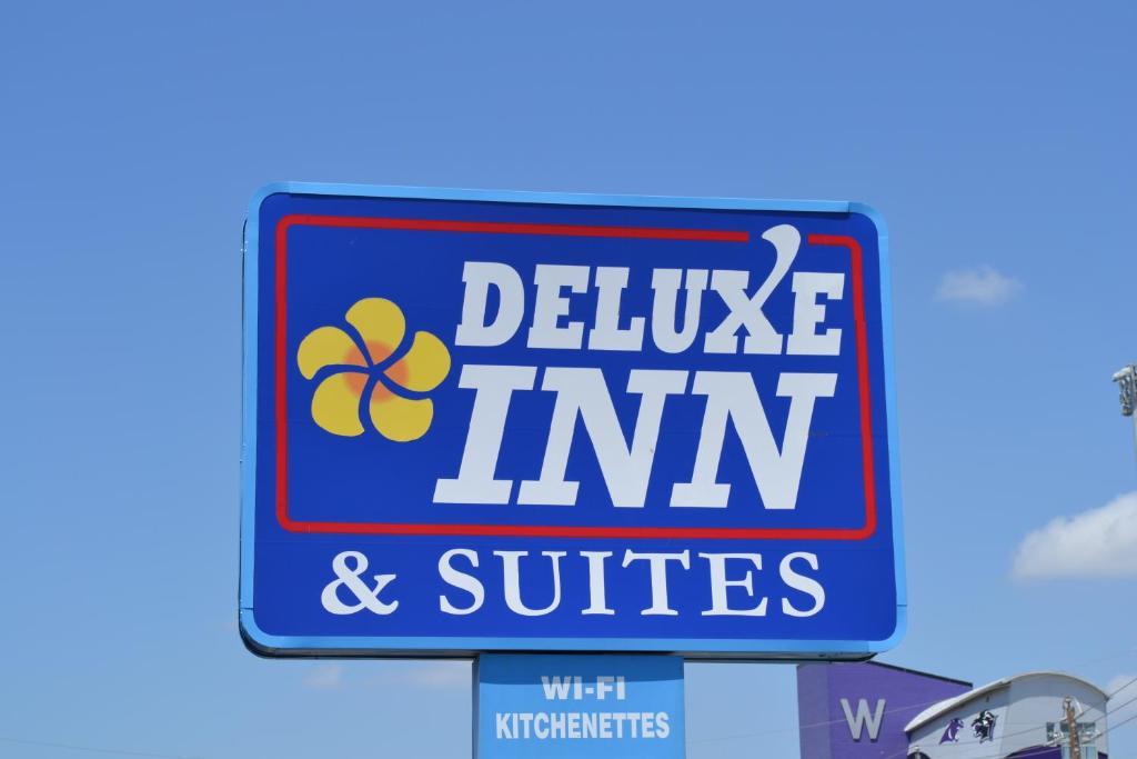 Deluxe Inn And Suites Weslaco Ngoại thất bức ảnh